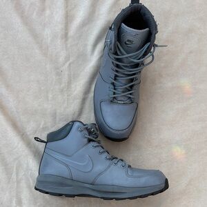 🥾Pre Owned Nike Manoa Leather Men's Gray Lace-Up Boots - Size 10.5